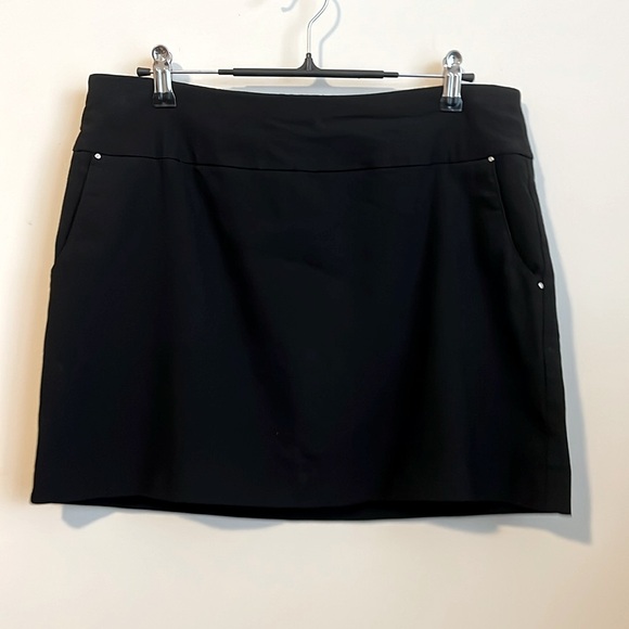 Skort - Picture 1 of 7